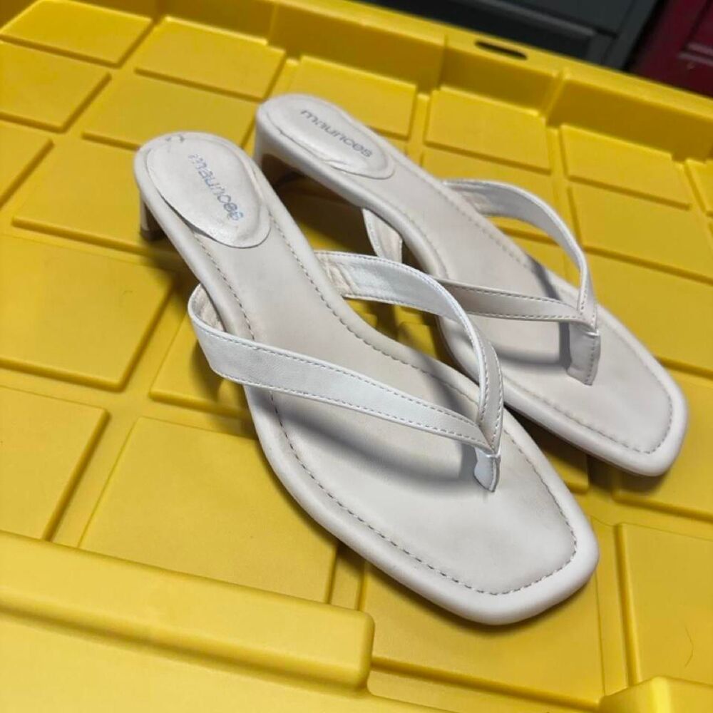 Tna Women's White and Cream Sandals